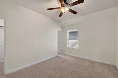 31 Whispering Thicket Place, The Woodlands, TX 77375 - Photo 36