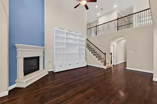 31 Whispering Thicket Pl, The Woodlands, TX 77375 - Photo 10