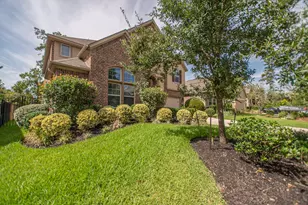 31 Whispering Thicket Pl, The Woodlands, TX 77375 - Photo 1