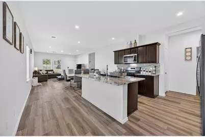 1702 Legacy Hills Drive, Houston, TX 77067 - Photo 12