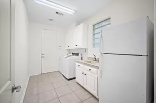 14227 Flower Creek Ln, Houston, TX 77077 - Photo 12