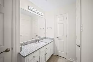 14227 Flower Creek Ln, Houston, TX 77077 - Photo 16