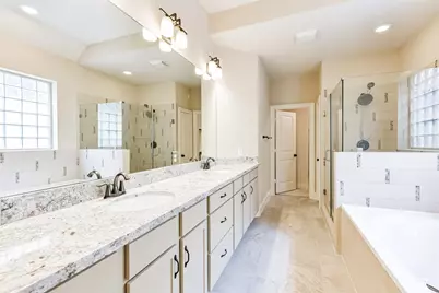 18721 Egret Oaks Lane, Webster, TX 77058 - Photo 20