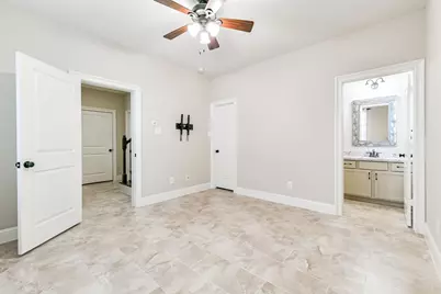 18721 Egret Oaks Lane, Webster, TX 77058 - Photo 6