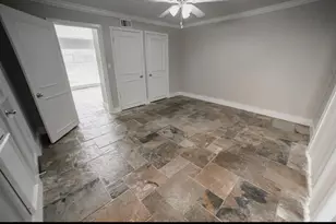 2322 Richton St, Houston, TX 77098 - Photo 2