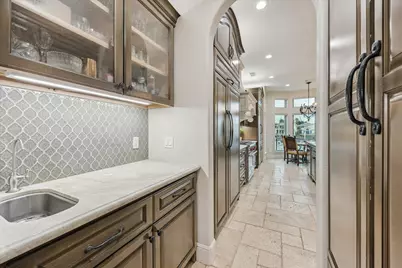 529 Southport Lane, Kemah, TX 77565 - Photo 8