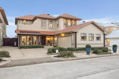 529 Southport Lane, Kemah, TX 77565 - Photo 1