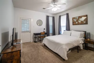 606 W Drew Street #B, Houston, TX 77006 - Photo 14