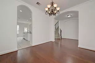 71 N Rocky Point Cir, The Woodlands, TX 77389 - Photo 8