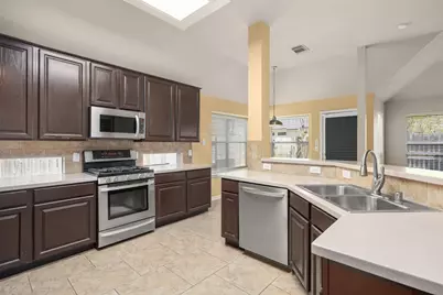 3715 Crescent Drive, Pearland, TX 77584 - Photo 16