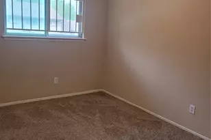 5835 Village Forest Ct, Houston, TX 77092 - Photo 8