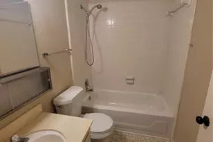 5835 Village Forest Ct, Houston, TX 77092 - Photo 10
