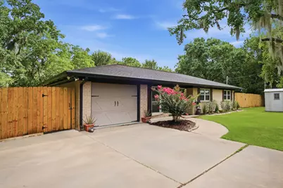 504 County Road 825, West Columbia, TX 77486 - Photo 6