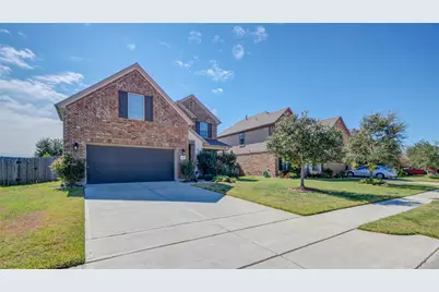 12902 Oak Falls Drive, Pearland, TX 77584 - Photo 4