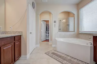 12902 Oak Falls Drive, Pearland, TX 77584 - Photo 24