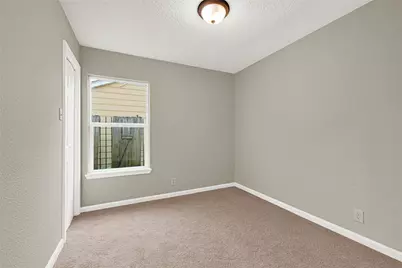8771 Josie Street, Houston, TX 77029 - Photo 16