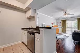 4515 Briar Hollow Pl, Houston, TX 77027 - Photo 8