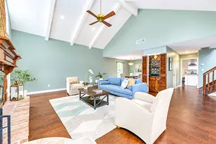 2258 Woodland Springs St, Houston, TX 77077 - Photo 6