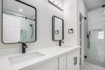 9807 Bamboo Road #B, Houston, TX 77041 - Photo 30