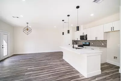 9807 Bamboo Road #B, Houston, TX 77041 - Photo 6