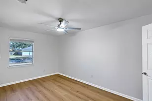 5619 Effingham Dr, Houston, TX 77035 - Photo 22