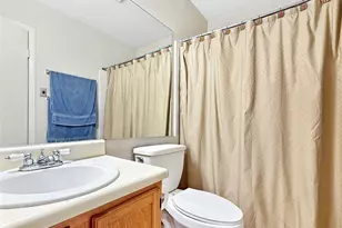 3930 Millrock Cir, Sugar Land, TX 77479 - Photo 10