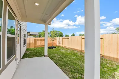 127 West Canopy Crossing Circle, Conroe, TX 77301 - Photo 36