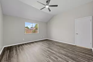 19506 Elmtree Estates Dr, Katy, TX 77449 - Photo 12