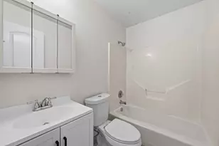 19506 Elmtree Estates Dr, Katy, TX 77449 - Photo 18