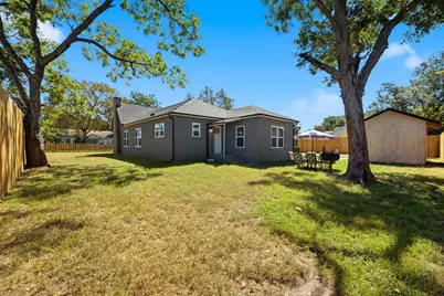 902 Post Oak Street, Hearne, TX 77859 - Photo 16