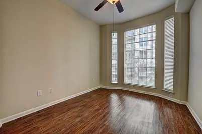 1901 Post Oak Park Drive #13302, Houston, TX 77027 - Photo 6