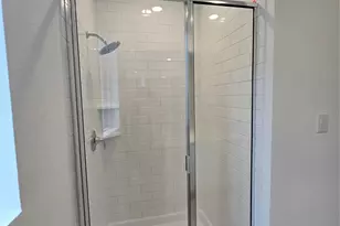 29519 Pondview Dr, Waller, TX 77484 - Photo 8