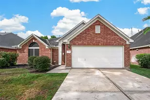 3015 Humble Dr, Manvel, TX 77578 - Photo 2
