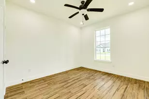 2138 Twin Lakes Blvd, West Columbia, TX 77486 - Photo 22