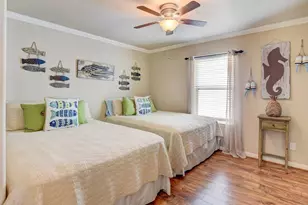 22122 Cantina Dr, Galveston, TX 77554 - Photo 20