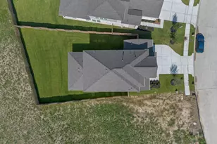 2629 Lake Bryan Dr, Dayton, TX 77535 - Photo 30