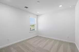 2629 Lake Bryan Dr, Dayton, TX 77535 - Photo 14