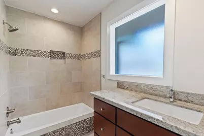 3322 N Braeswood Boulevard, Houston, TX 77025 - Photo 26