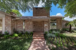 3322 N Braeswood Blvd, Houston, TX 77025 - Photo 2