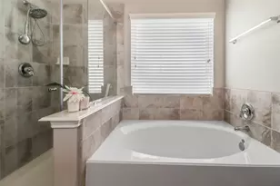 13806 Kodiak Brown Bear St, Crosby, TX 77532 - Photo 24