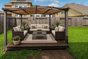 13806 Kodiak Brown Bear St, Crosby, TX 77532 - Photo 12