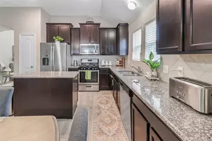 13806 Kodiak Brown Bear St, Crosby, TX 77532 - Photo 12