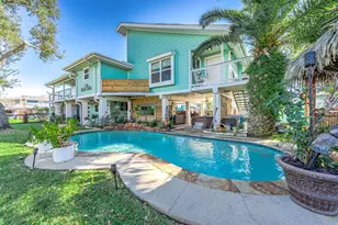 325 Ling St, Bayou Vista, TX 77563 - Photo 4