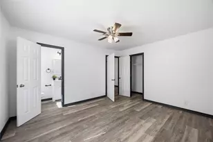 9723 Oldcrest Dr, Stafford, TX 77477 - Photo 18