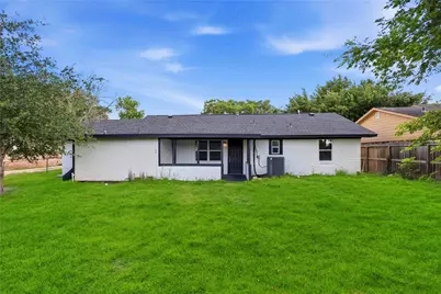 9723 Oldcrest Drive, Stafford, TX 77477 - Photo 28