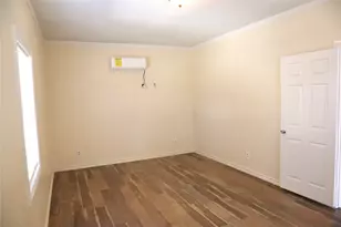 2689 County Rd 32, Angleton, TX 77515 - Photo 6