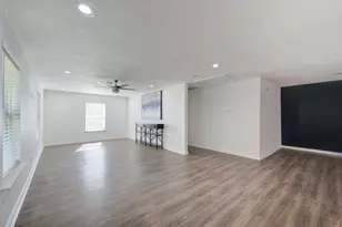 5906 Hilary St, Houston, TX 77026 - Photo 28