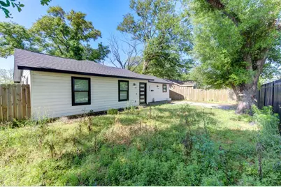 5906 Hilary Street, Houston, TX 77026 - Photo 14