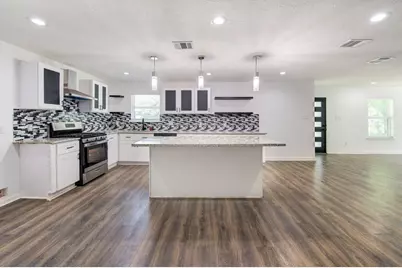 5906 Hilary Street, Houston, TX 77026 - Photo 8