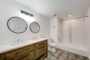 5906 Hilary St, Houston, TX 77026 - Photo 36